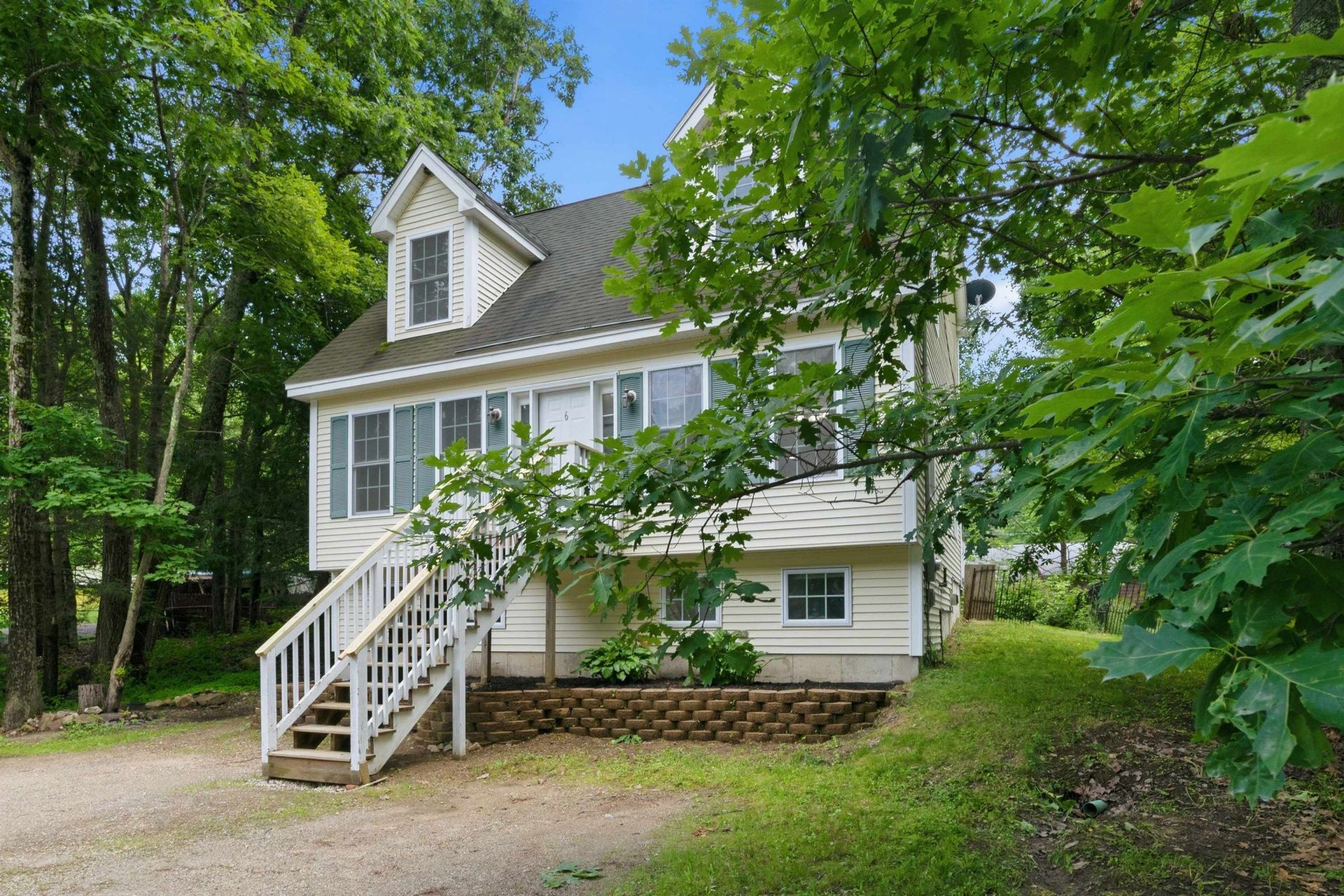 6 Birch Street, Northwood, NH 03261 Main Photo