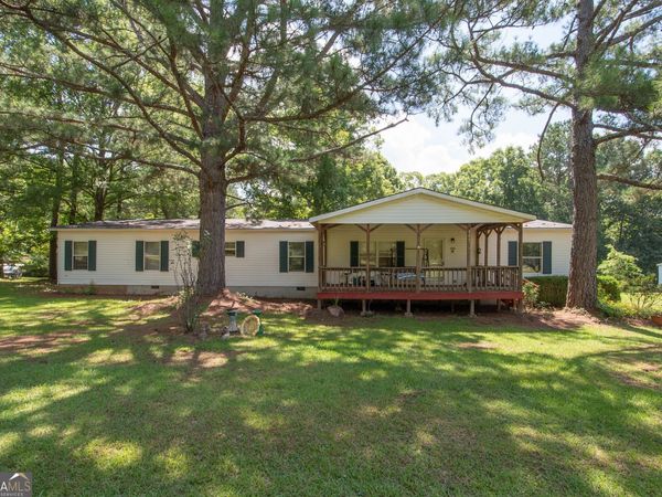 345 Robert Taylor Road, Lagrange, GA 30240