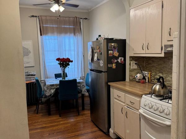 2922 Barnes Avenue , Unit 6L, Bronx, NY 10467