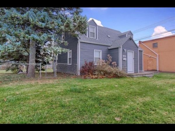 11610 Cardwell Street, Livonia, MI 48150