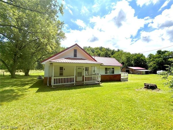 3936 Laurel Creek Road, Waverly, WV 26184