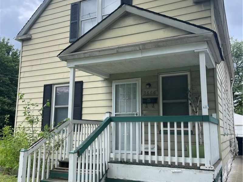 3666 E 55th Street, Cleveland, OH 44105 Photo 2