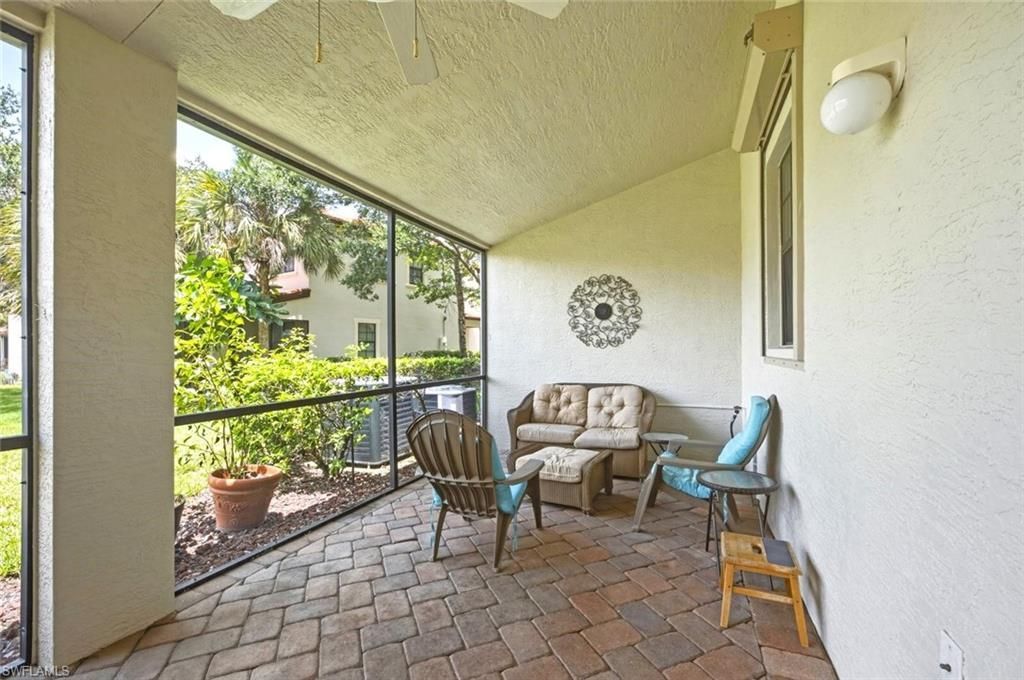 7631 Bristol Cir, Naples, FL 34120 Photo
