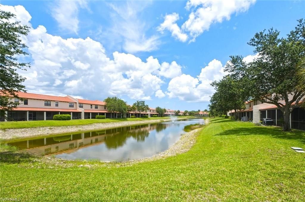 7631 Bristol Cir, Naples, FL 34120 Photo