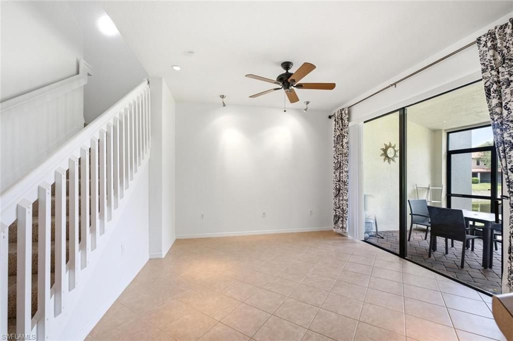 7631 Bristol Cir, Naples, FL 34120 Photo