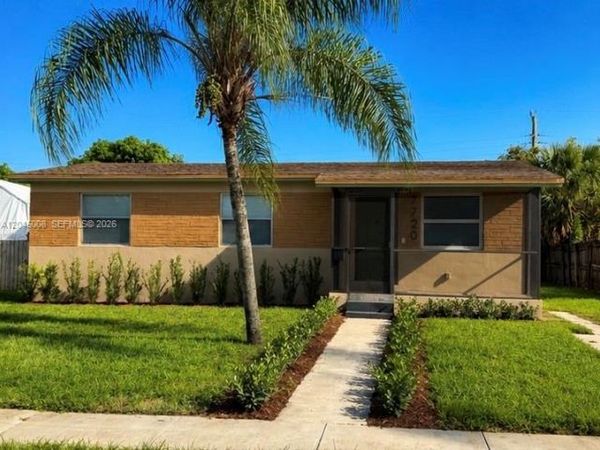7720 Raleigh St , Hollywood, FL 33024