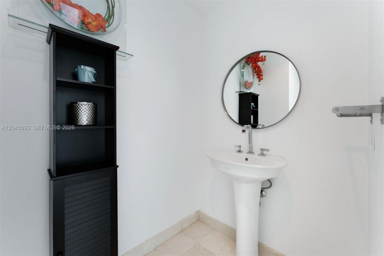 900 Biscayne Blvd, Unit 5812, Miami, FL 33132 Photo