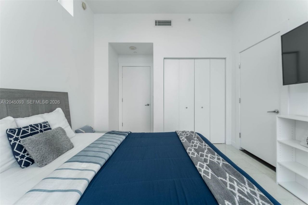 900 Biscayne Blvd, Unit 5812, Miami, FL 33132 Photo