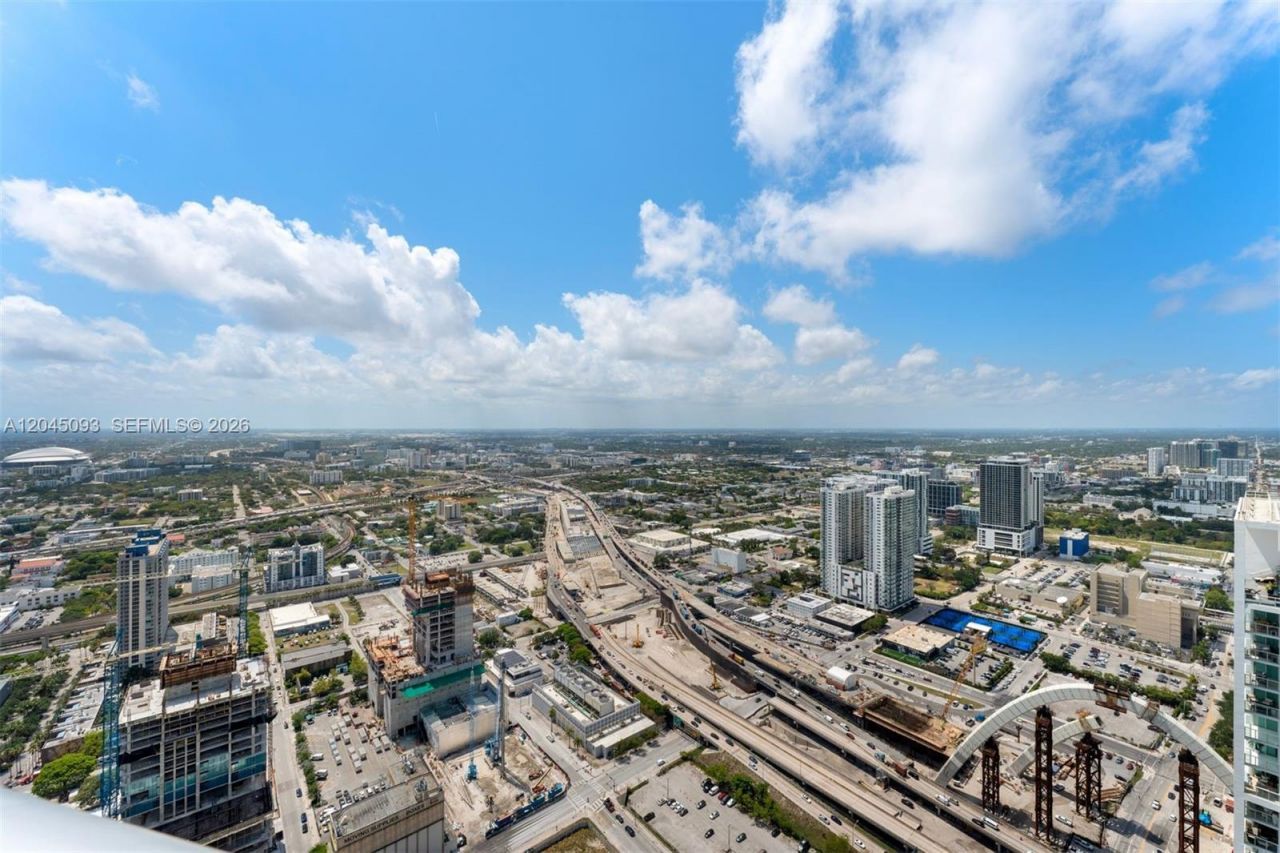 900 Biscayne Blvd, Unit 5812, Miami, FL 33132 Photo