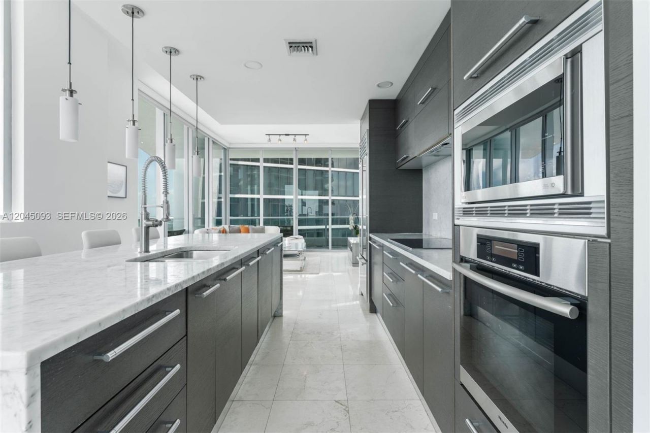 900 Biscayne Blvd, Unit 5812, Miami, FL 33132 Photo