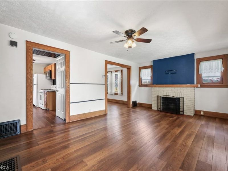 2128 S Freedom Avenue, Alliance, OH 44601 Photo 16