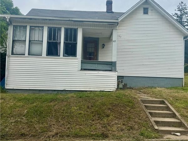 103 Willow Street , Bethesda, OH 43719