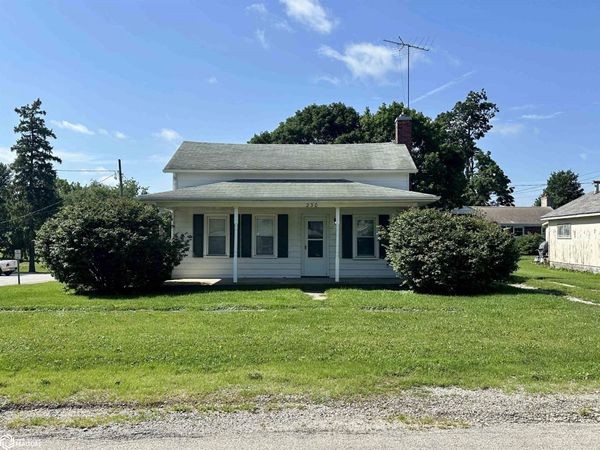 230 E Cedar Street, Kirkwood East, IL 61447