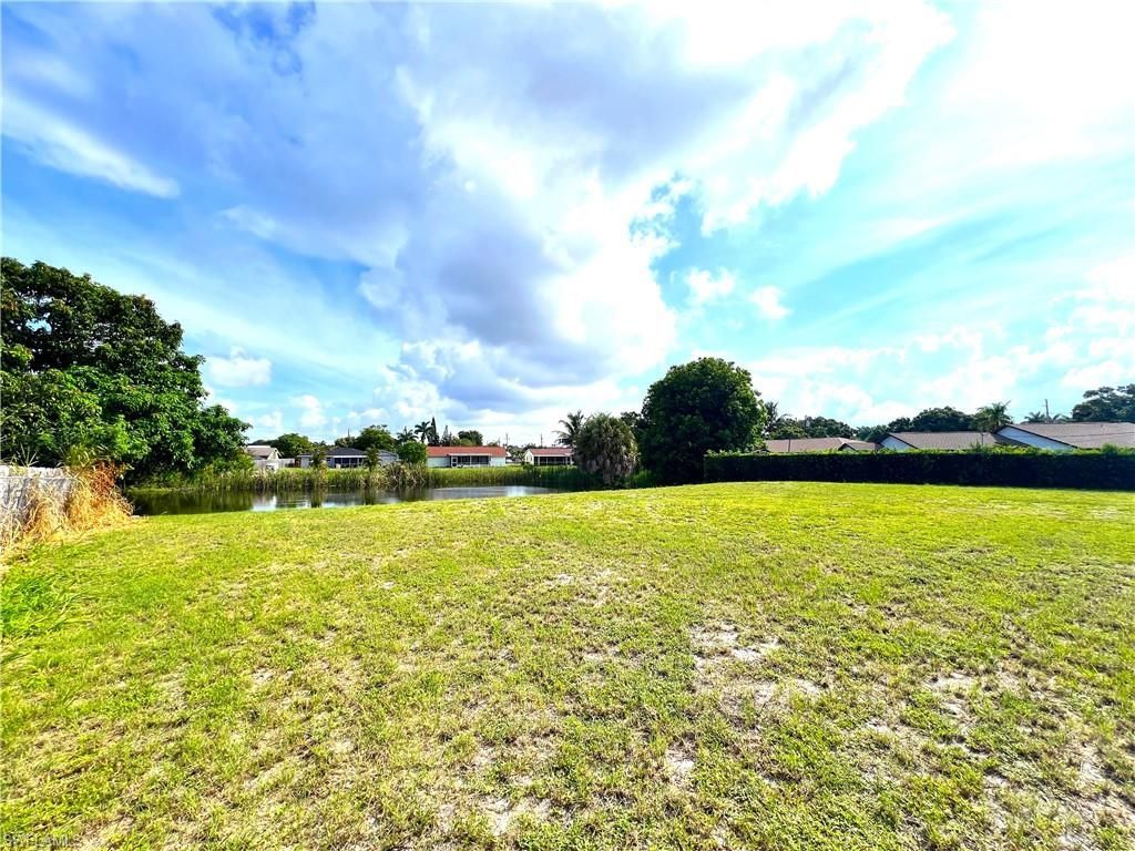 1359 Granada Blvd , Naples, FL 34103 Photo