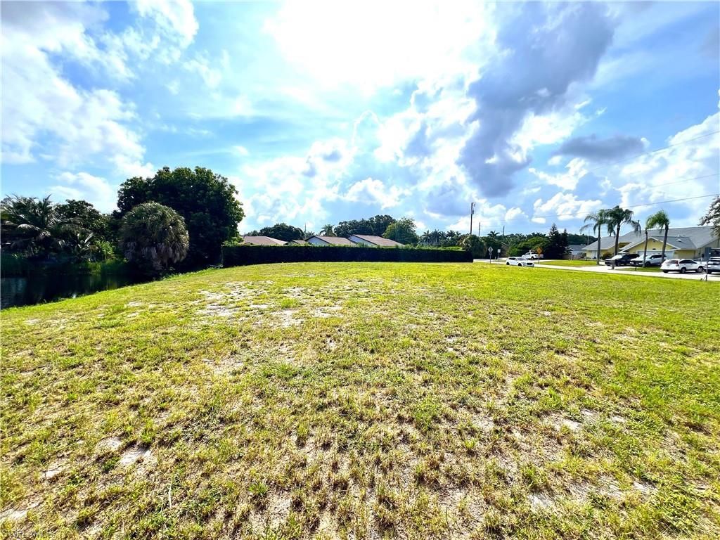 1359 Granada Blvd , Naples, FL 34103 Photo