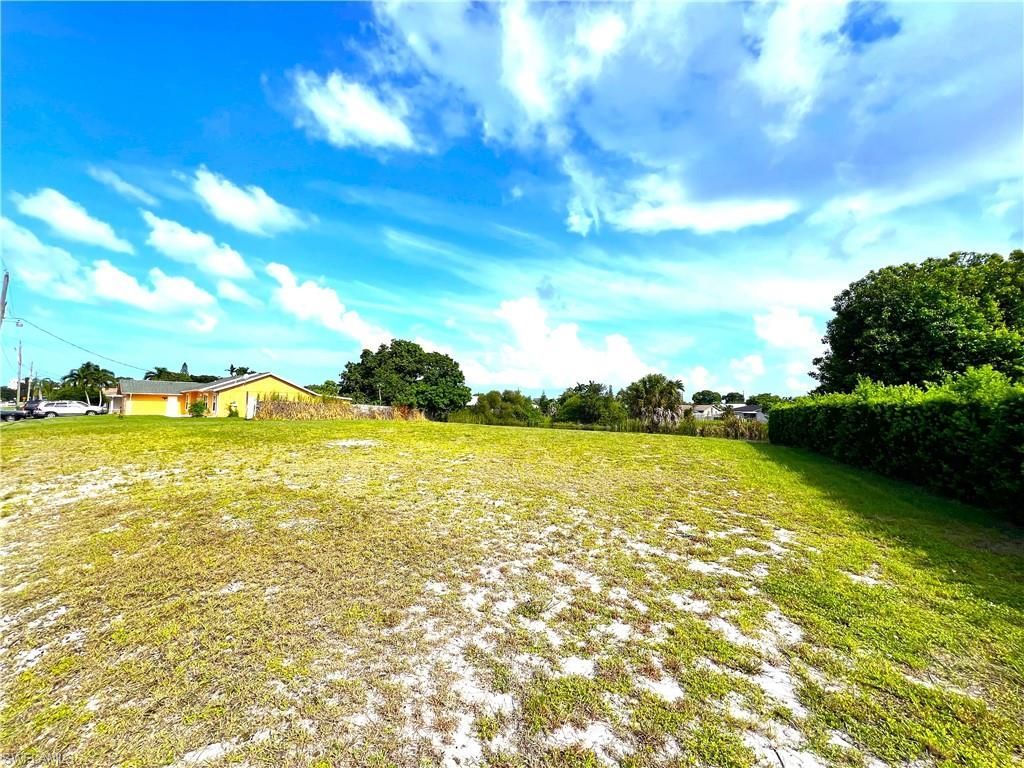 1371 Granada Blvd, Naples, FL 34103 Photo