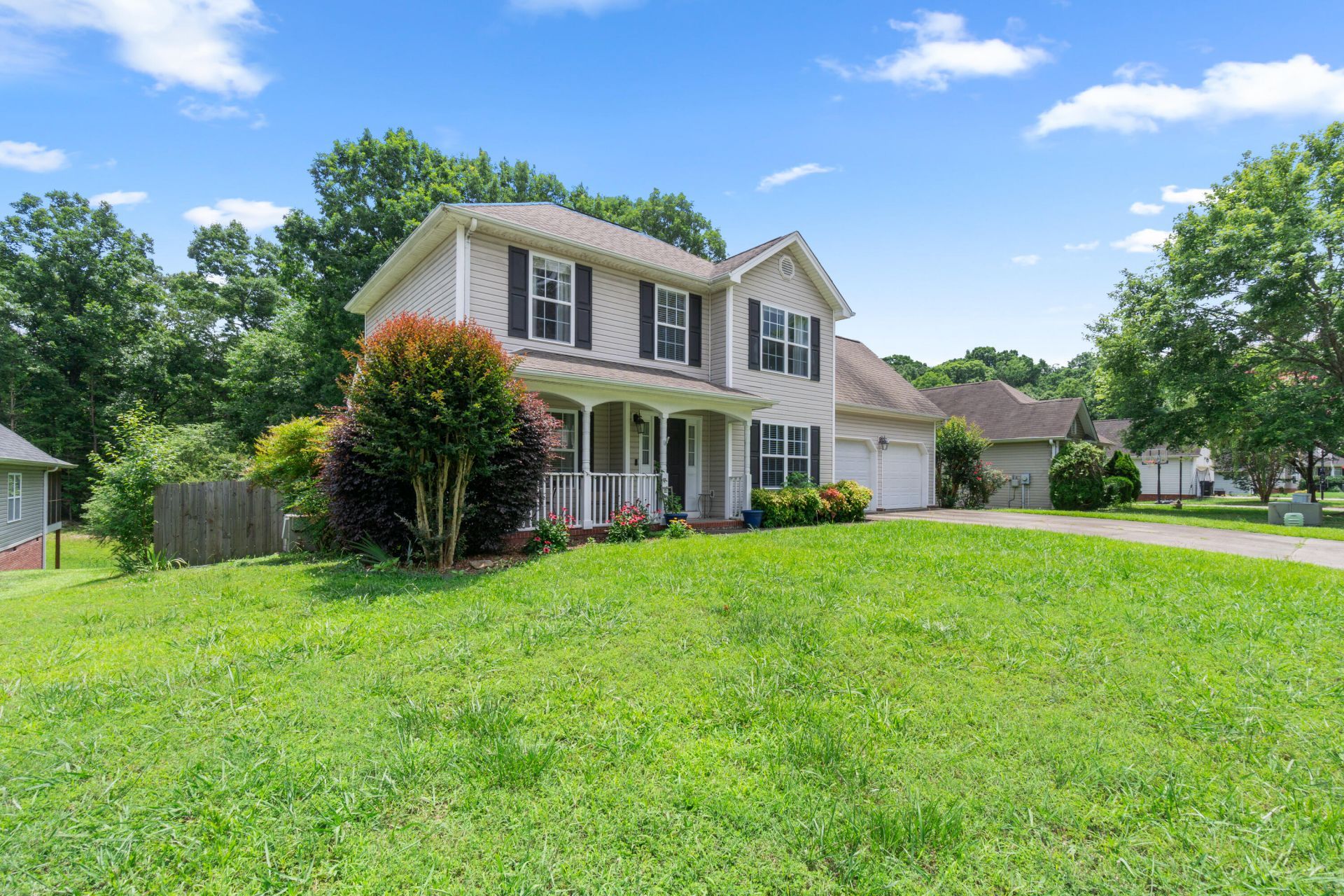 5585 Sarah Drive, Ooltewah, TN 37363 Main Photo