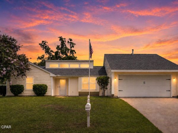 2027 Willow Bend Lane, Lynn Haven, FL 32444