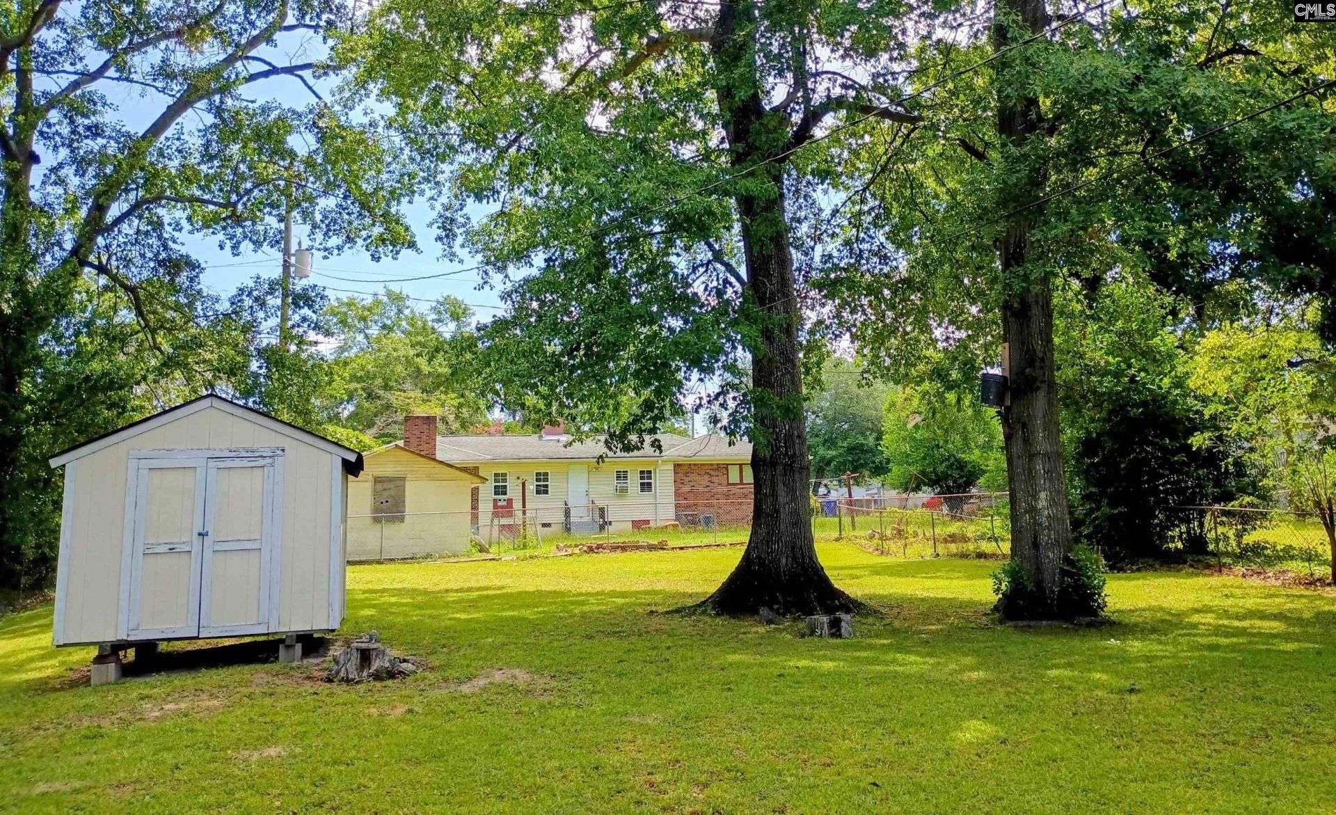 1700 Broadland Avenue  Photo 16