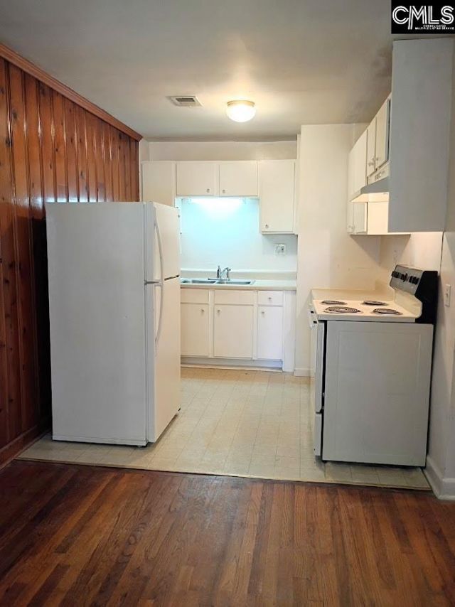 1700 Broadland Avenue  Photo 6