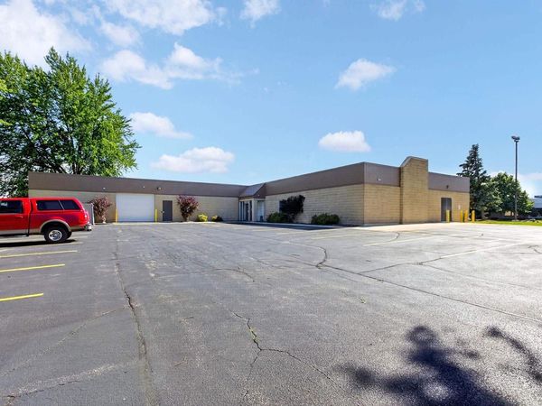 3125 MEDALIST DRIVE, Oshkosh, WI 54902