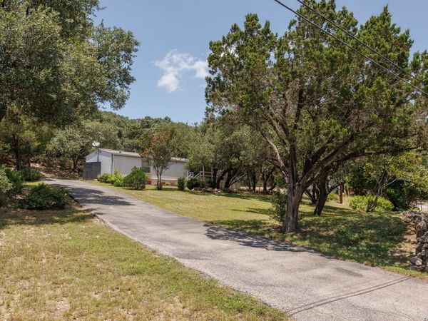 180 CENISO CIR, Spring Branch, TX 78070