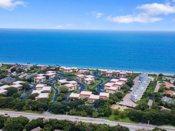 5400 Highway A1A, Unit H3, Vero Beach, FL 32963