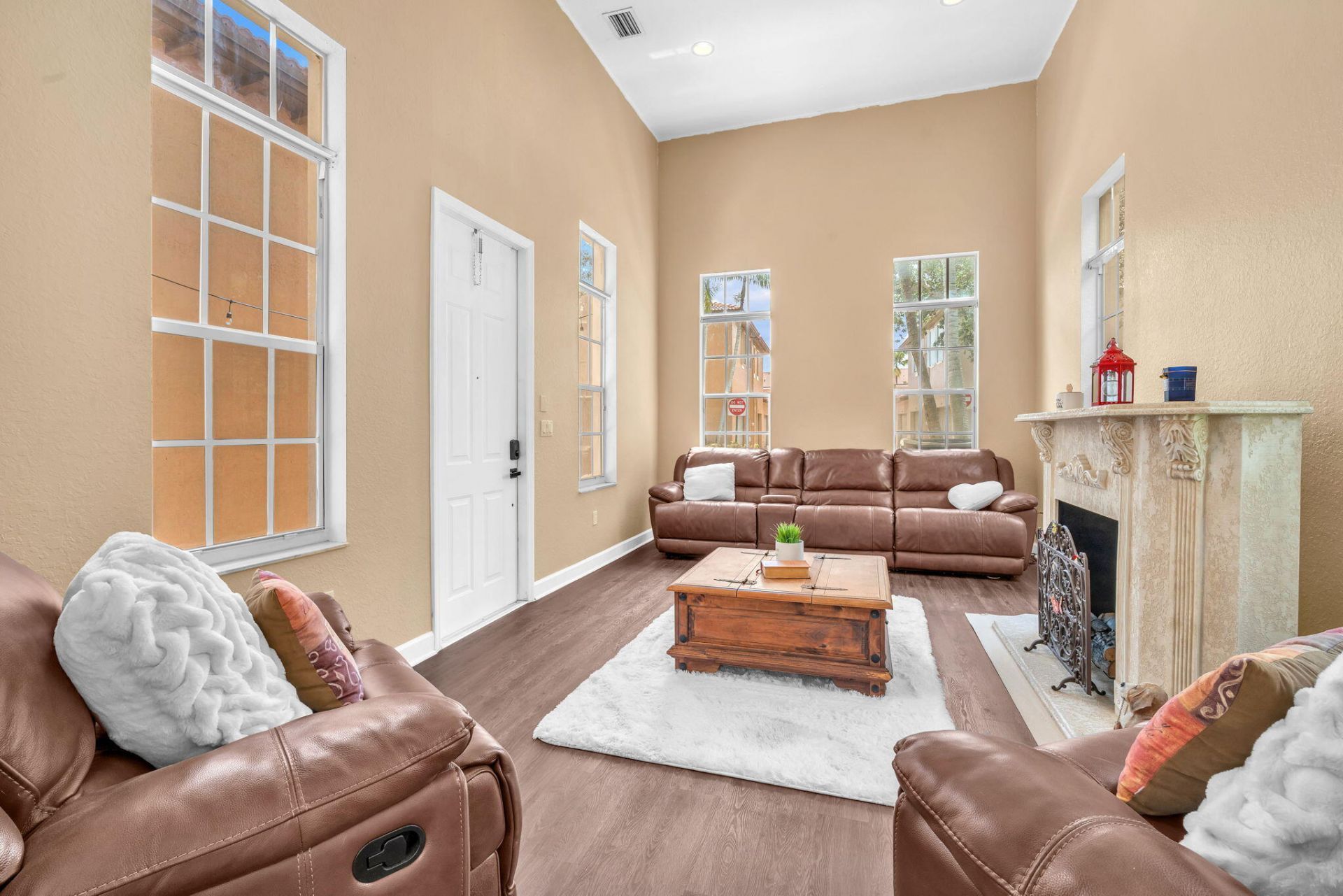 516 SW 147th Terrace, Unit 4-43, Pembroke Pines, FL 33027 Photo
