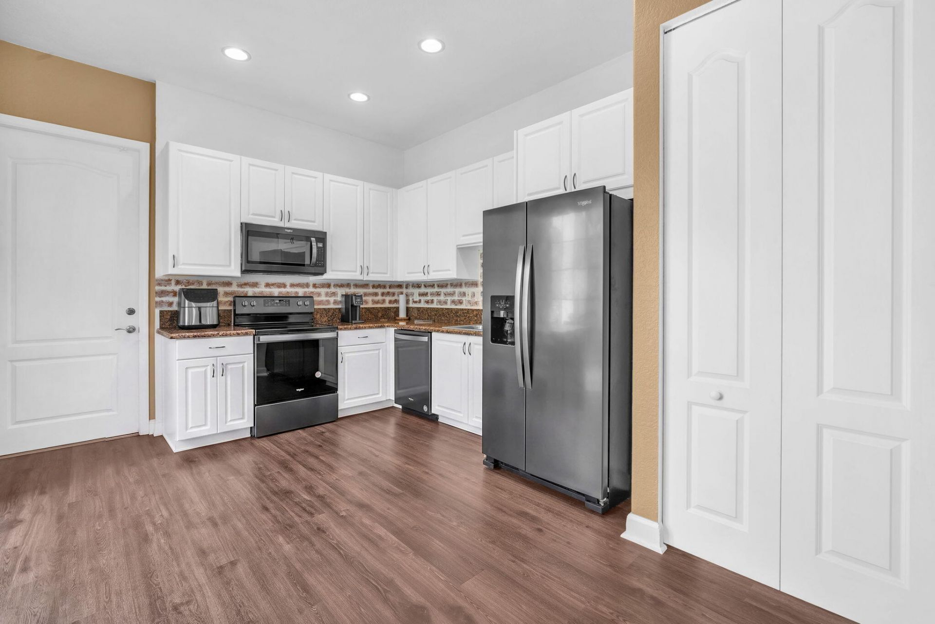 516 SW 147th Terrace, Unit 4-43, Pembroke Pines, FL 33027 Photo