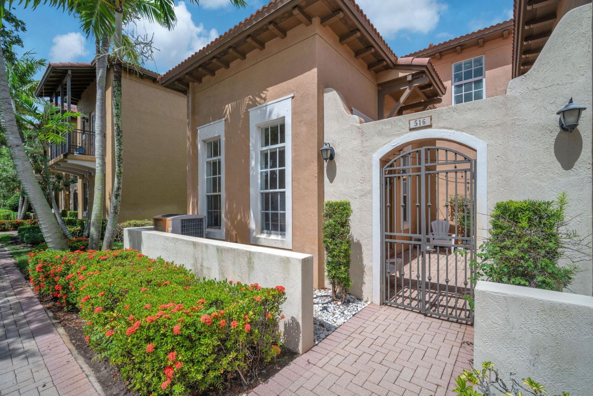 516 SW 147th Terrace, Unit 4-43, Pembroke Pines, FL 33027 Photo