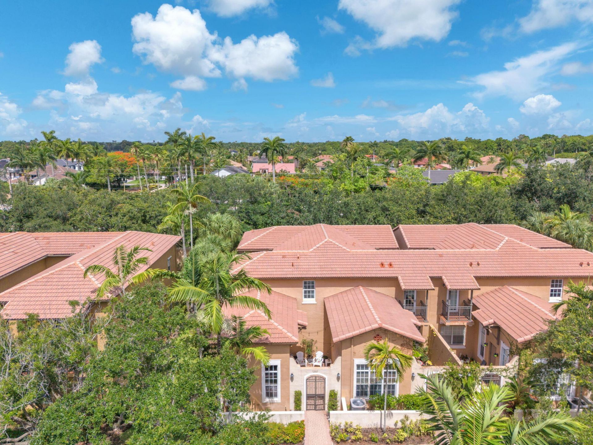 516 SW 147th Terrace, Unit 4-43, Pembroke Pines, FL 33027 Photo