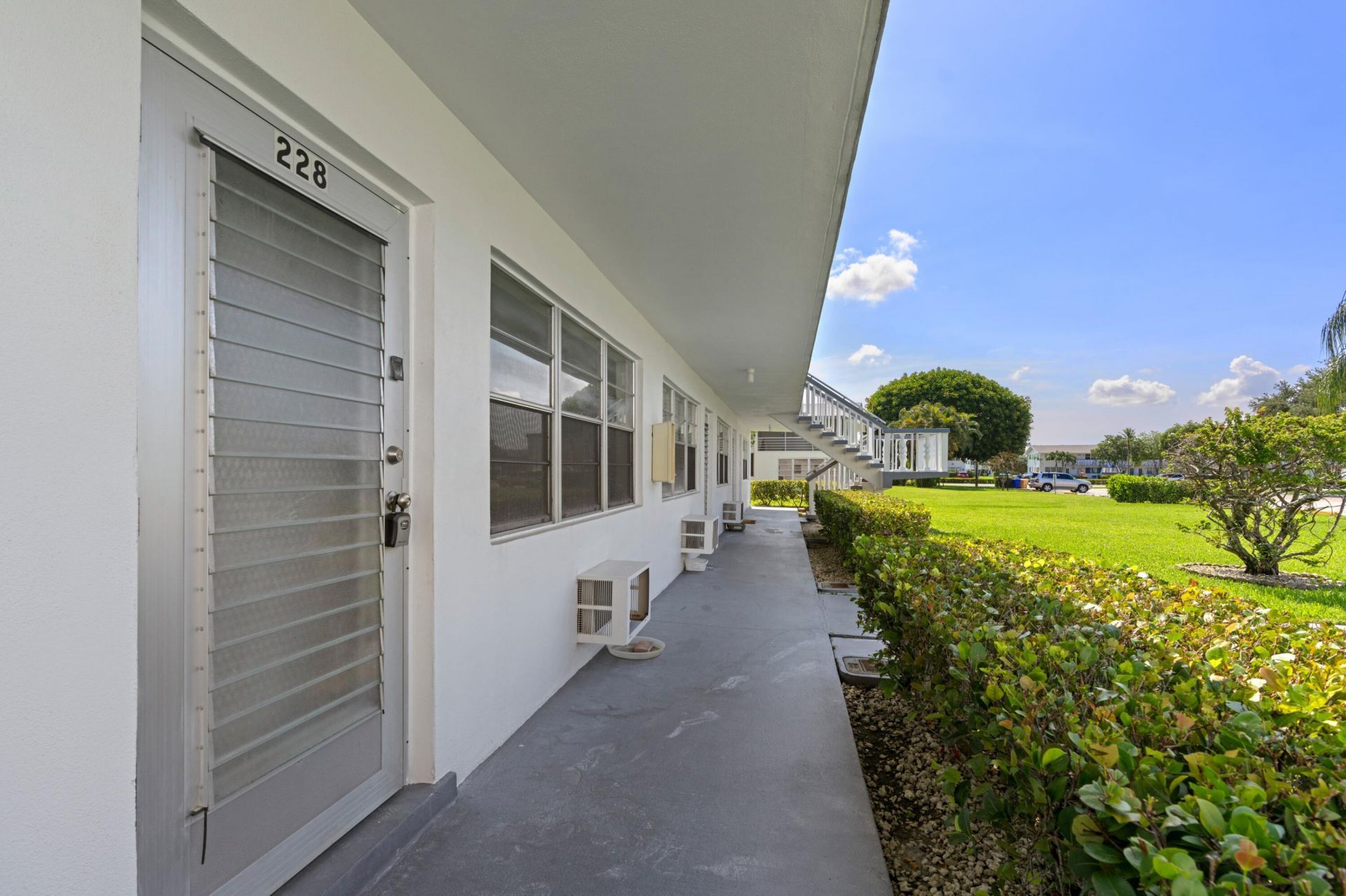 228 Camden J, West Palm Beach, FL 33417 Photo