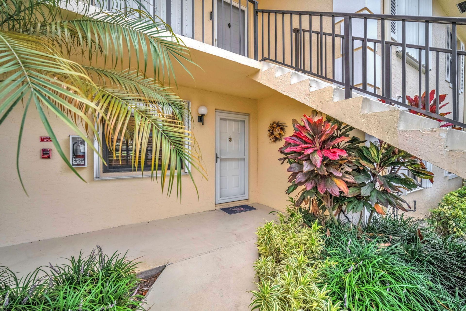 2061 Keystone Drive, Unit B, Jupiter, FL 33458 Photo