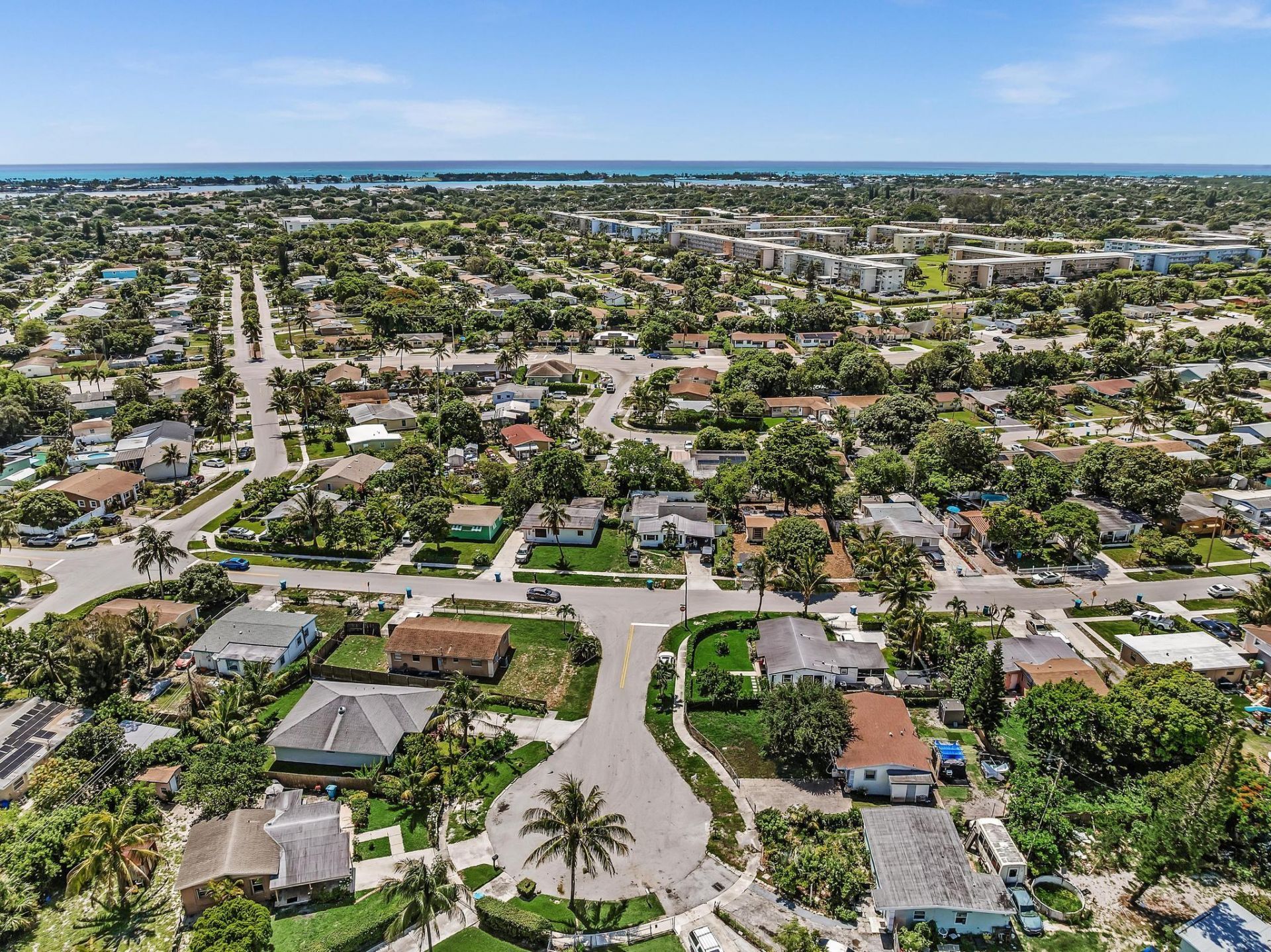 2743 NW 2nd Street, Boynton Beach, FL 33435 Photo