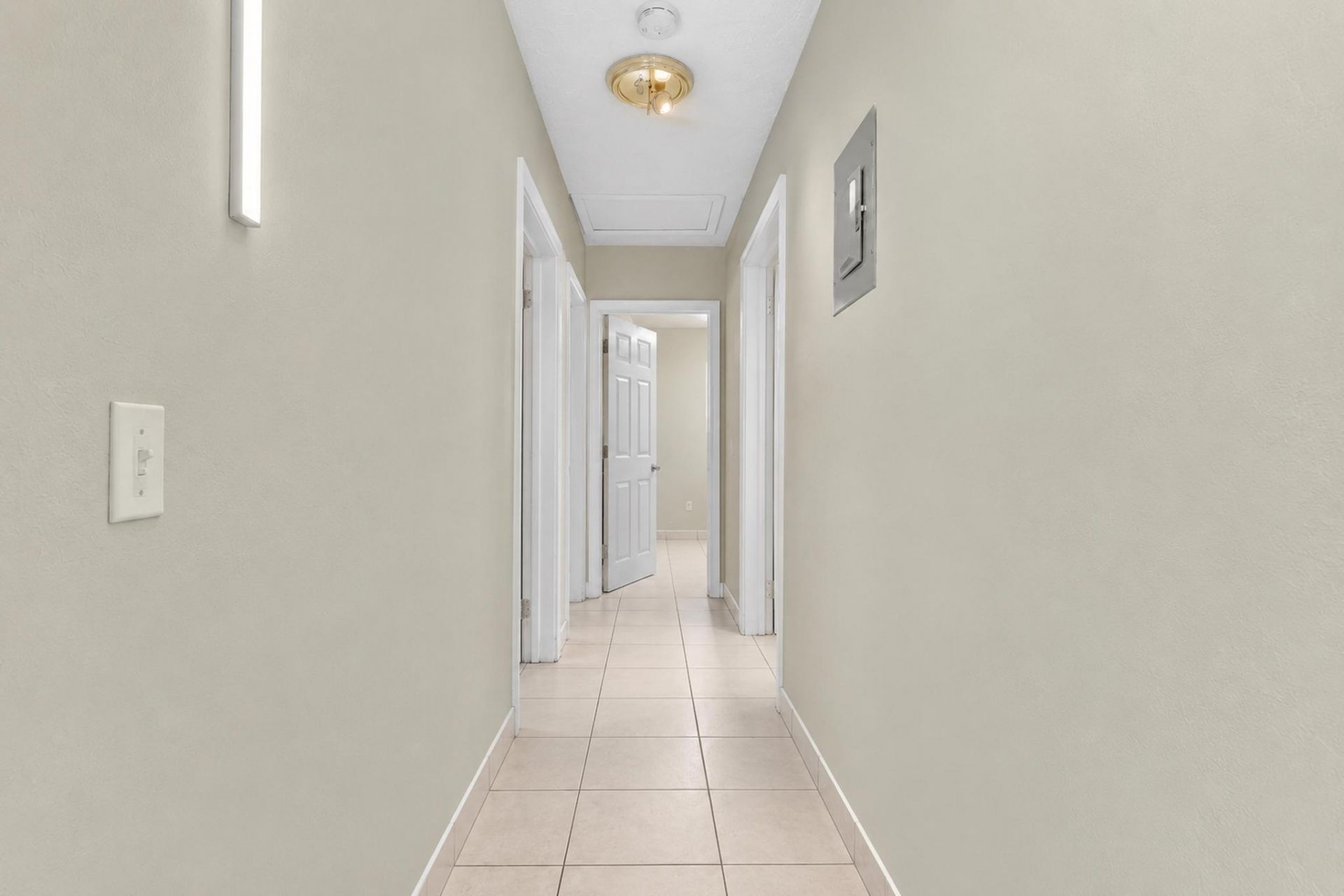 2743 NW 2nd Street, Boynton Beach, FL 33435 Photo