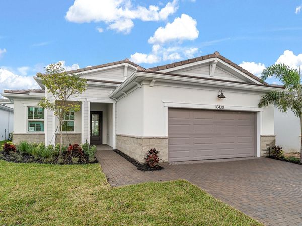 14198 SW Artesia Drive SW, Port St. Lucie, FL 34987