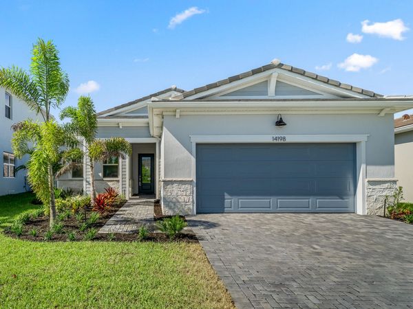 14198 SW Artesia Drive SW, Port St. Lucie, FL 34987