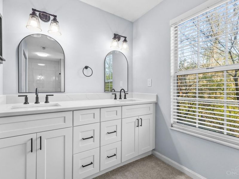 10555 Montgomery Road, Unit 5, Montgomery, OH 45242 Photo 16