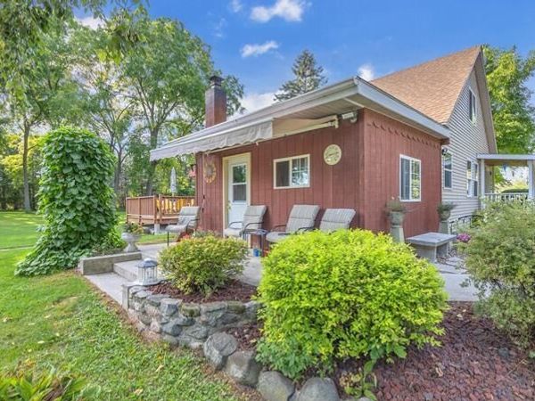 4503 Carstens Lake Rd, Newton, WI 54220