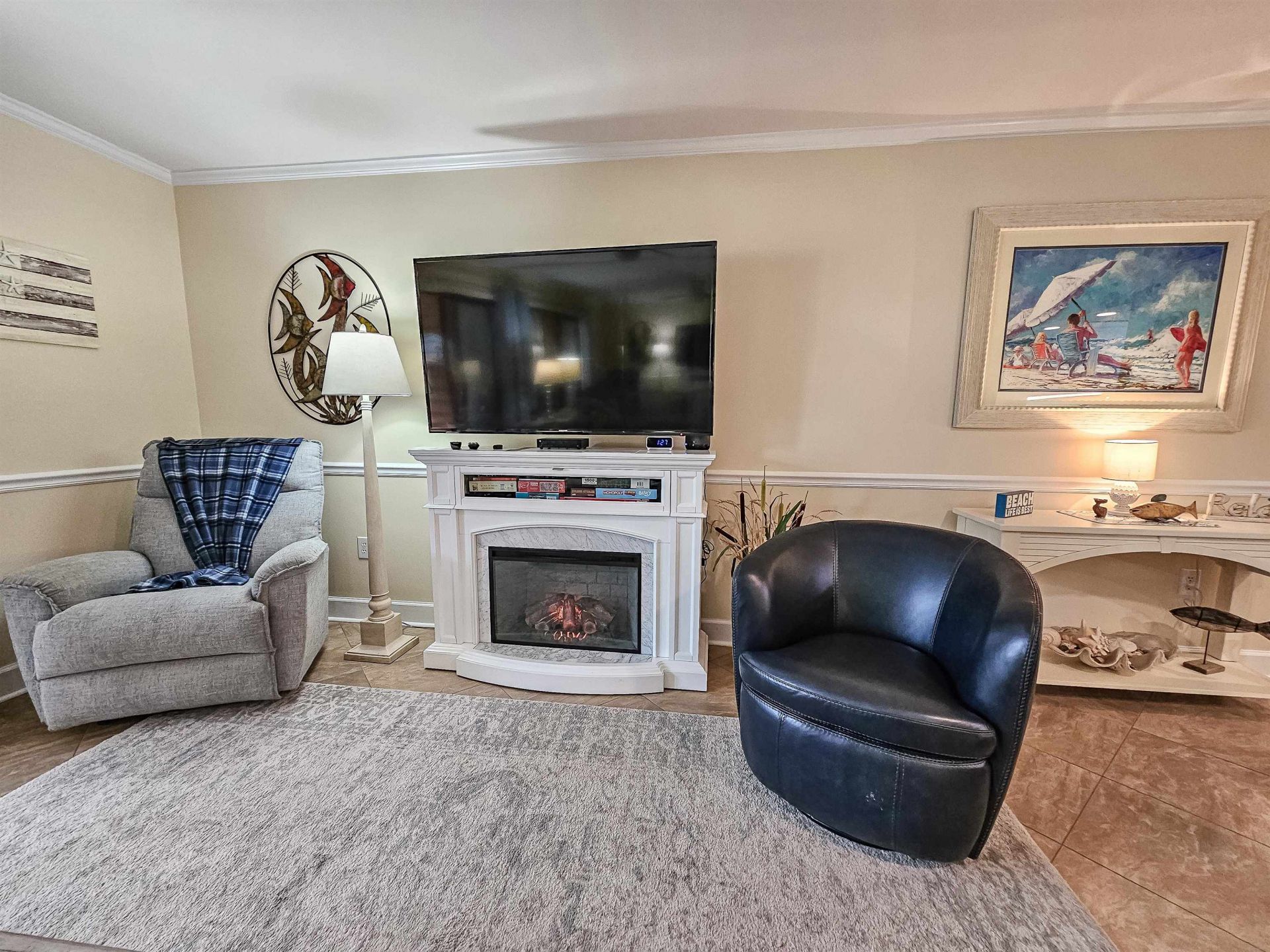 410 Melrose Pl.  Photo 12
