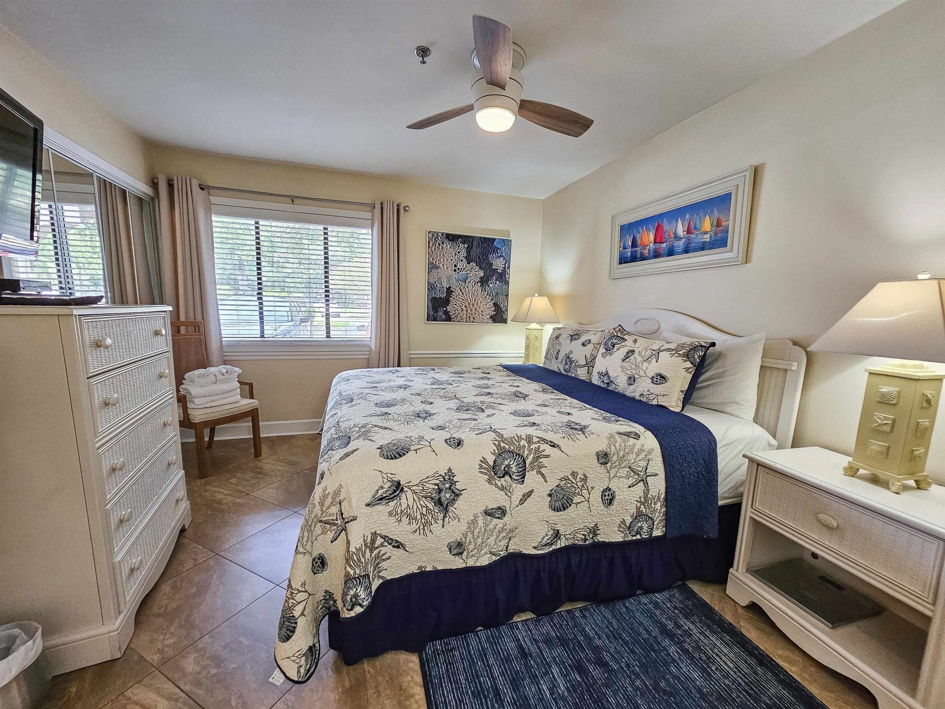 410 Melrose Pl.  Photo 33