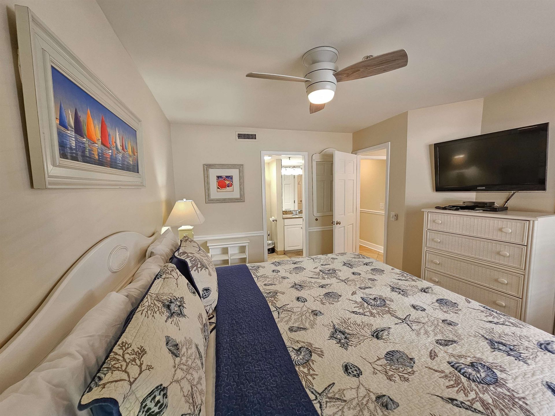 410 Melrose Pl.  Photo 35