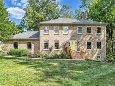 209 Quail Ridge Drive, Forest, VA 24551