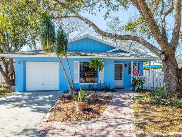 1335 15TH STREET , PALM HARBOR, FL 34683