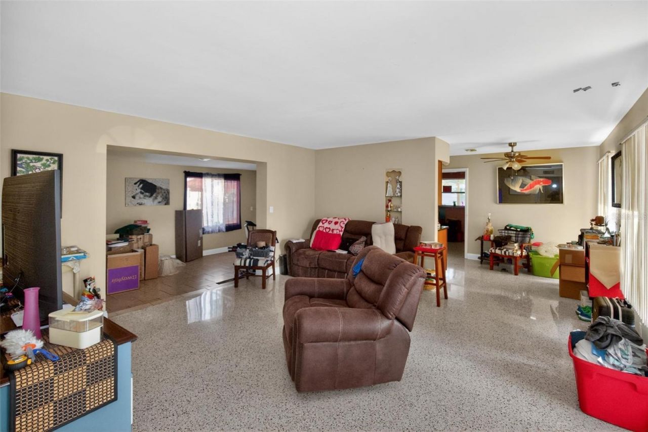 3232 59th Way N, Saint Petersburg, FL 33710 Photo