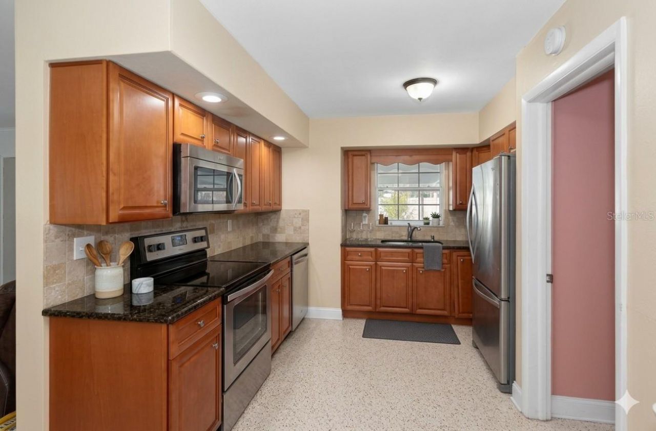 3232 59th Way N, Saint Petersburg, FL 33710 Photo