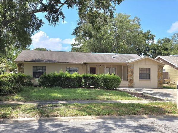 5044 ROANOKE DRIVE , HOLIDAY, FL 34690