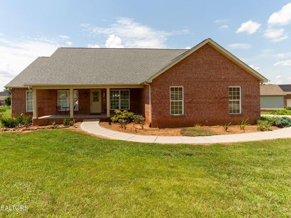 602 Yellow Rose Lane, Maryville, TN 37803