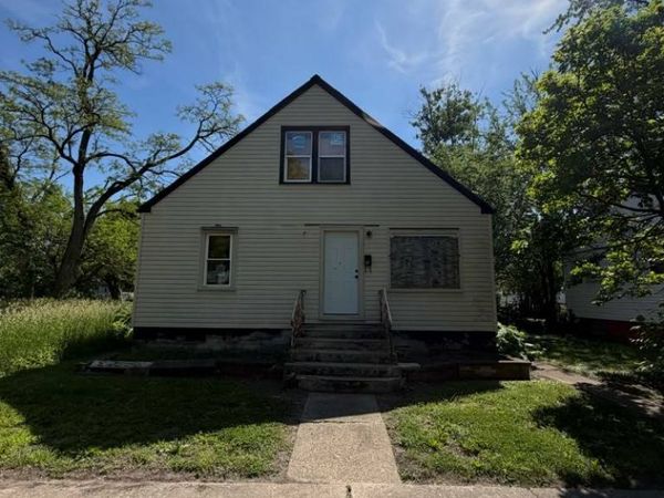 15641 Paulina Street , Harvey, IL 60426