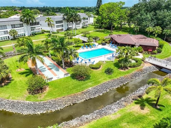 315 Saint Andrews BLVD, Unit D38, NAPLES, FL 34113